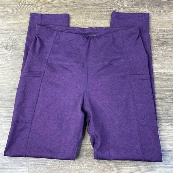 Zyia Active Women’s Purple Crop 25” Leggings, size Medium - Picture 1 of 8